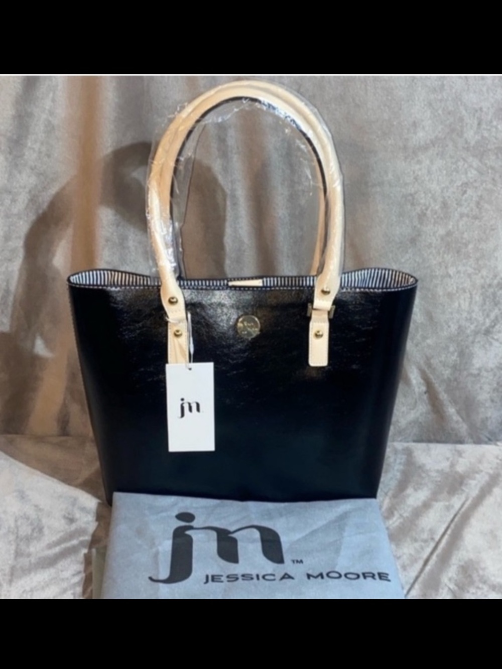 Jessica Moore Black Tote with Cream Handles 🆕